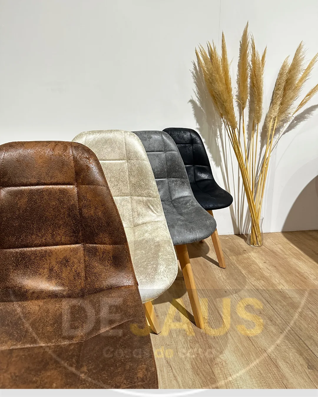 Set de 4 Silla Capitoné PU