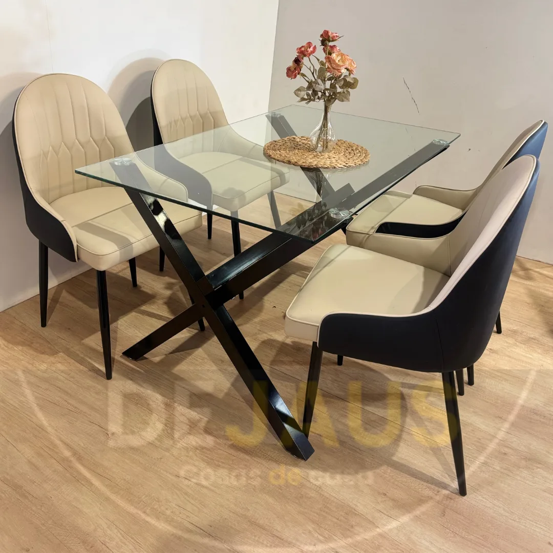 Mesa Medlock con 4 Sillas Royal PU Black