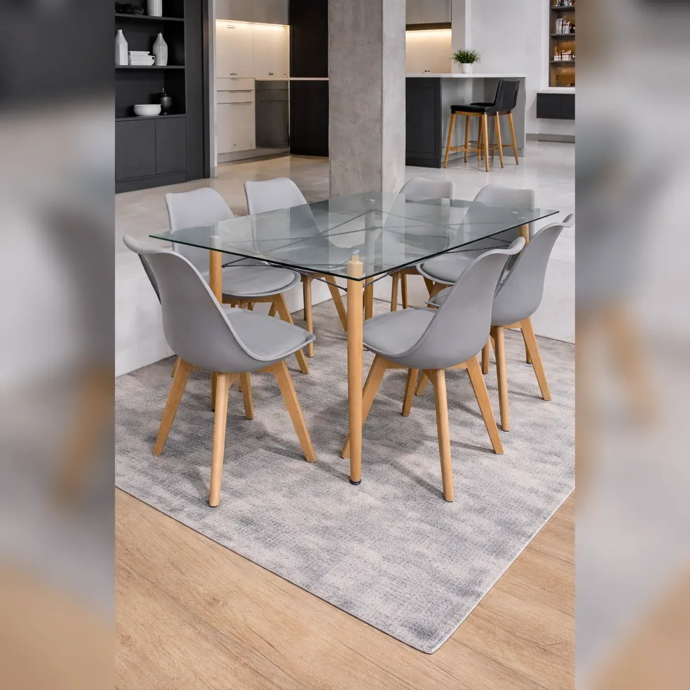 Mesa Charles con 6 Sillas Tulip