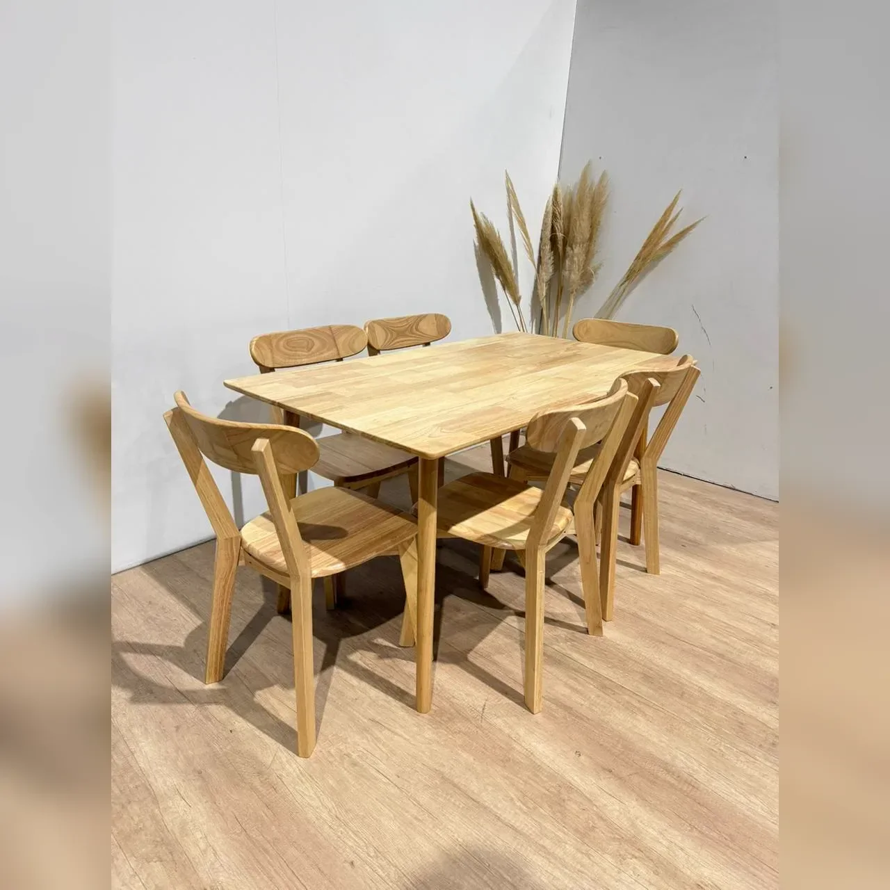 Mesa Vema Rectangular con 6 Silla Fresno Wood