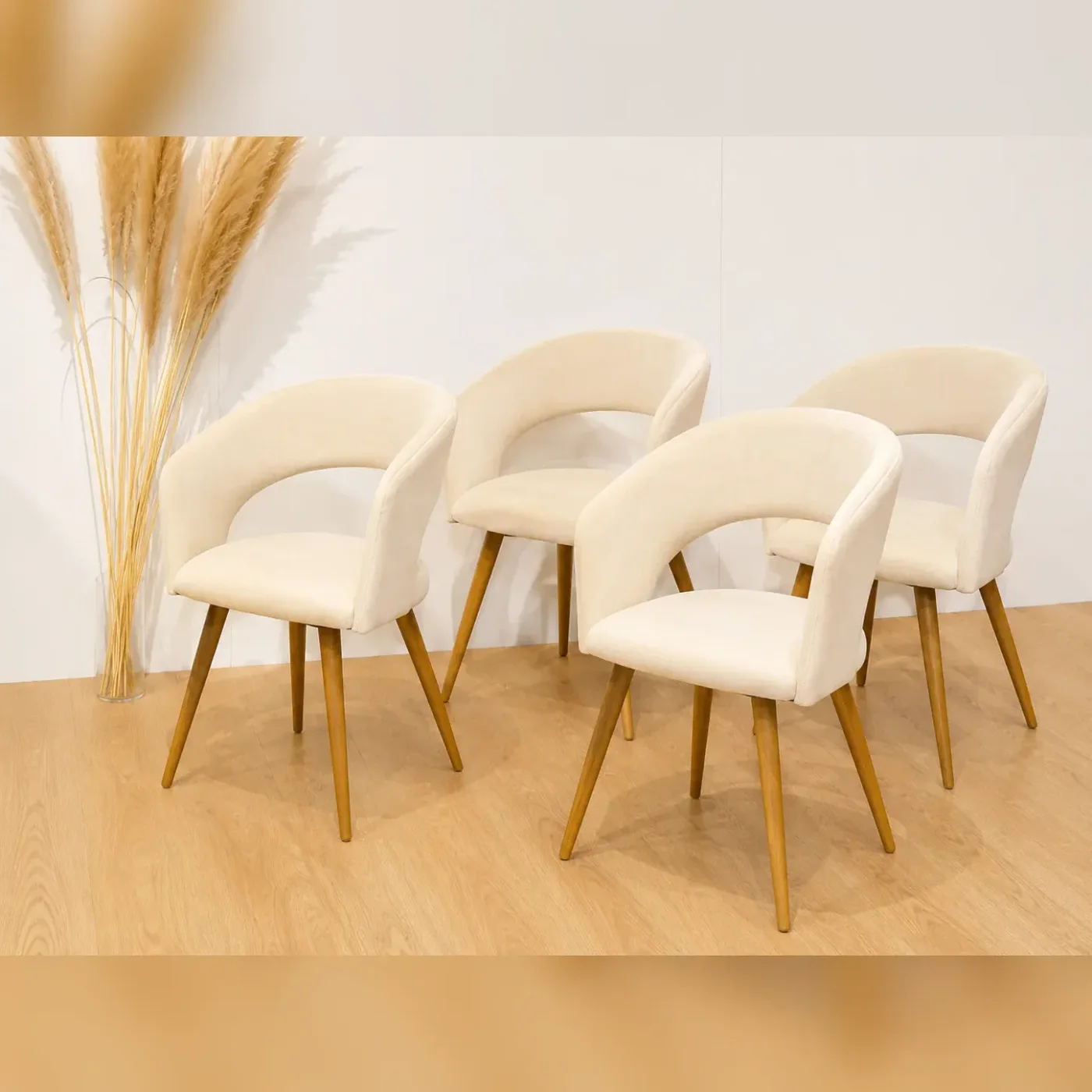 Set de 4 Sitiales Diana Felpa Wood